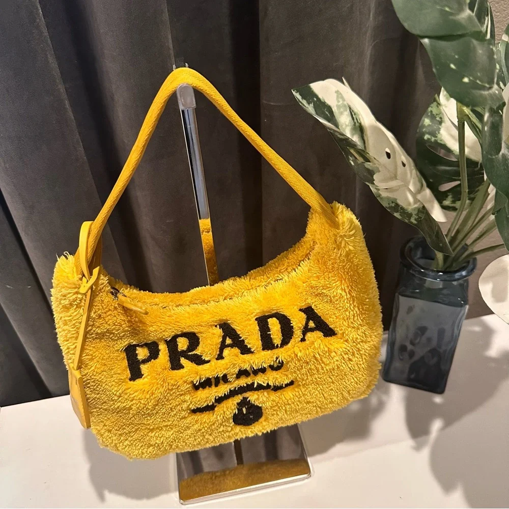 Prada Terry 2000 Re Edition Yellow - Picture 6 of 15